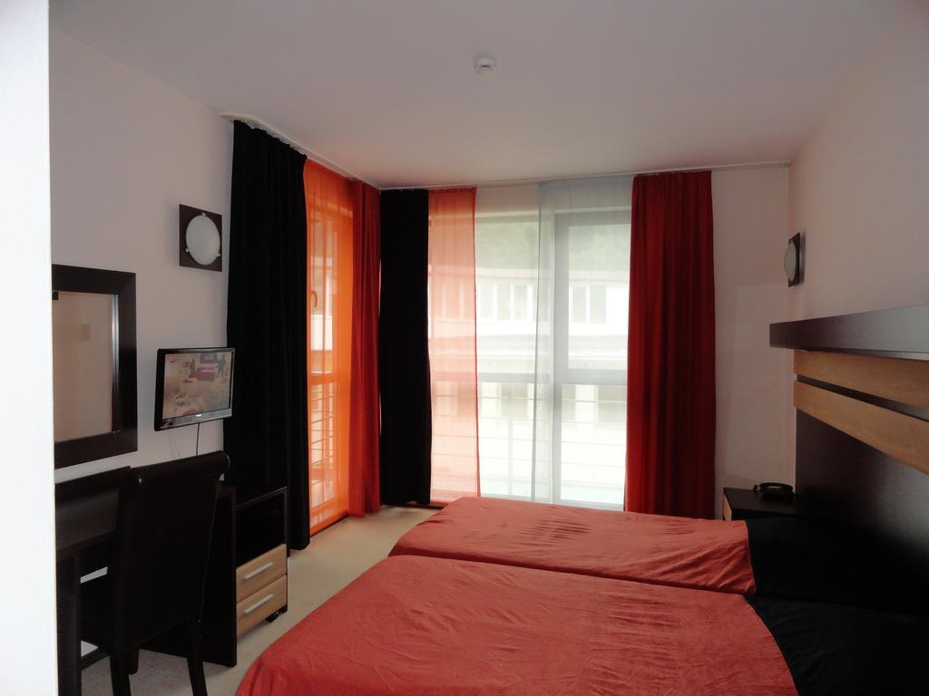 Hotel Byalo More Banite Ruang foto