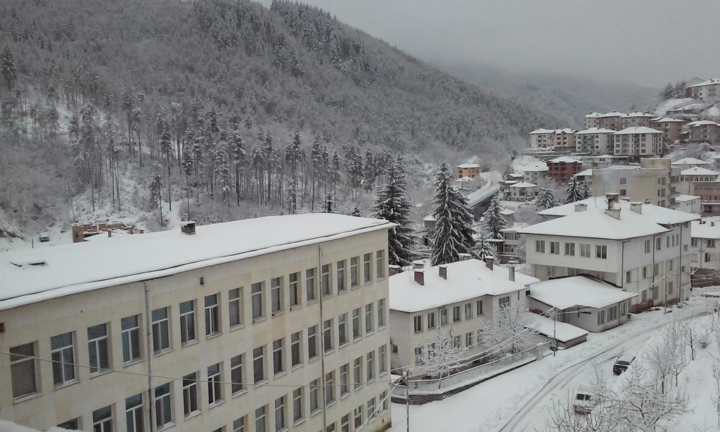 Hotel Byalo More Banite Bagian luar foto